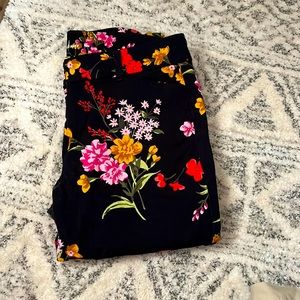 Old navy pixie pants